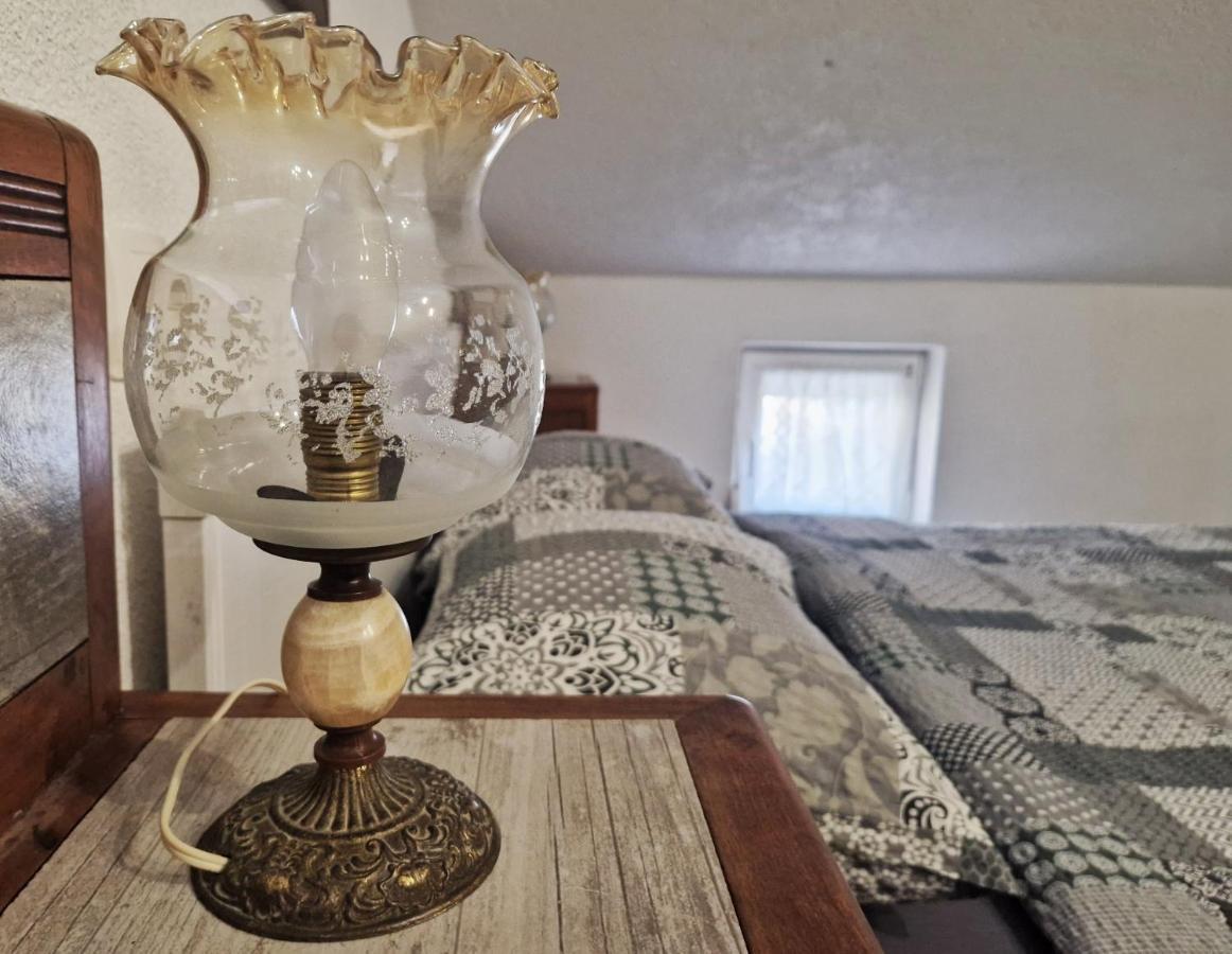 Sweet Room With A Terrace Roč Exterior foto